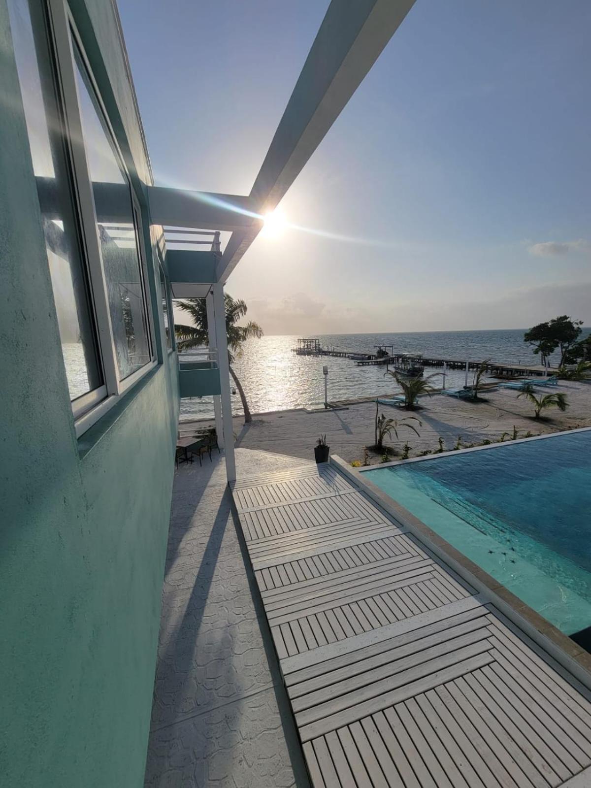 Island Magic Villas Кей-Колкер Экстерьер фото
